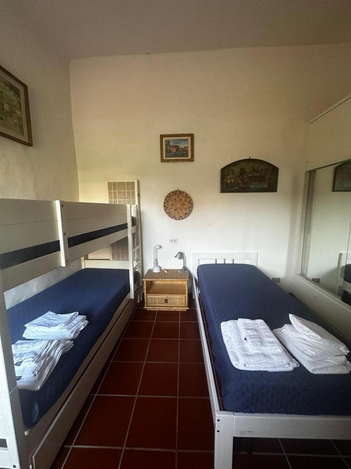 Maison Des Amis Villa Capraia Luaran gambar